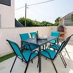 Family-friendly With Swimming Pool - 21760