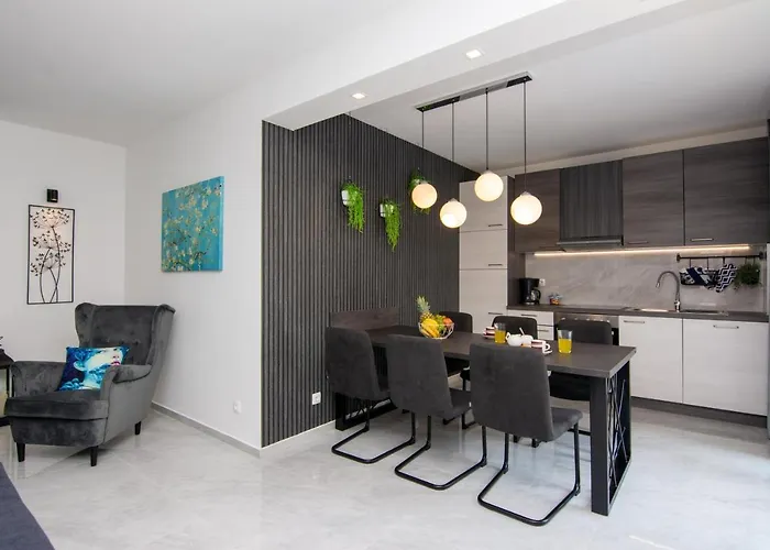 公寓 Family-friendly With Swimming Pool - 21760 *
